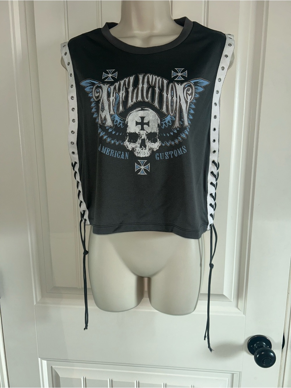 NWT Affliction SAINTS FLAG CREW MUSCLE TEE Lace Up Sides Crop Tank Sz L